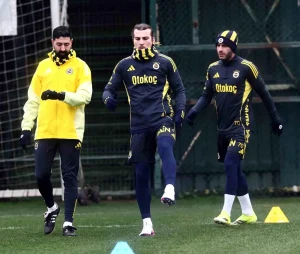 Fenerbahçe, Erzurumspor Maçına Hazırlanıyor