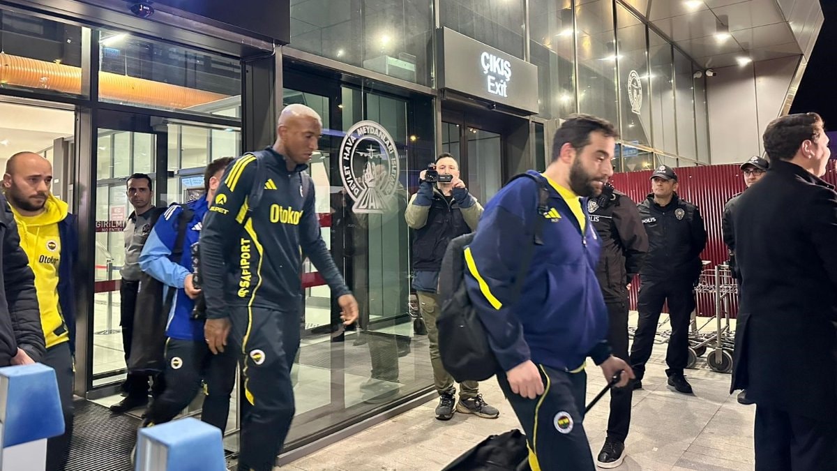Fenerbahçe kafilesi, Trabzon’da