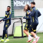 Fenerbahçe Kocaelispor Maçına Hazırlanıyor