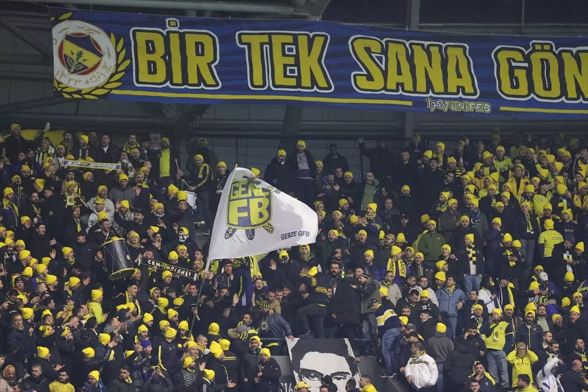 Fenerbahçe, Kocaelispor’u 1-0 Geçti