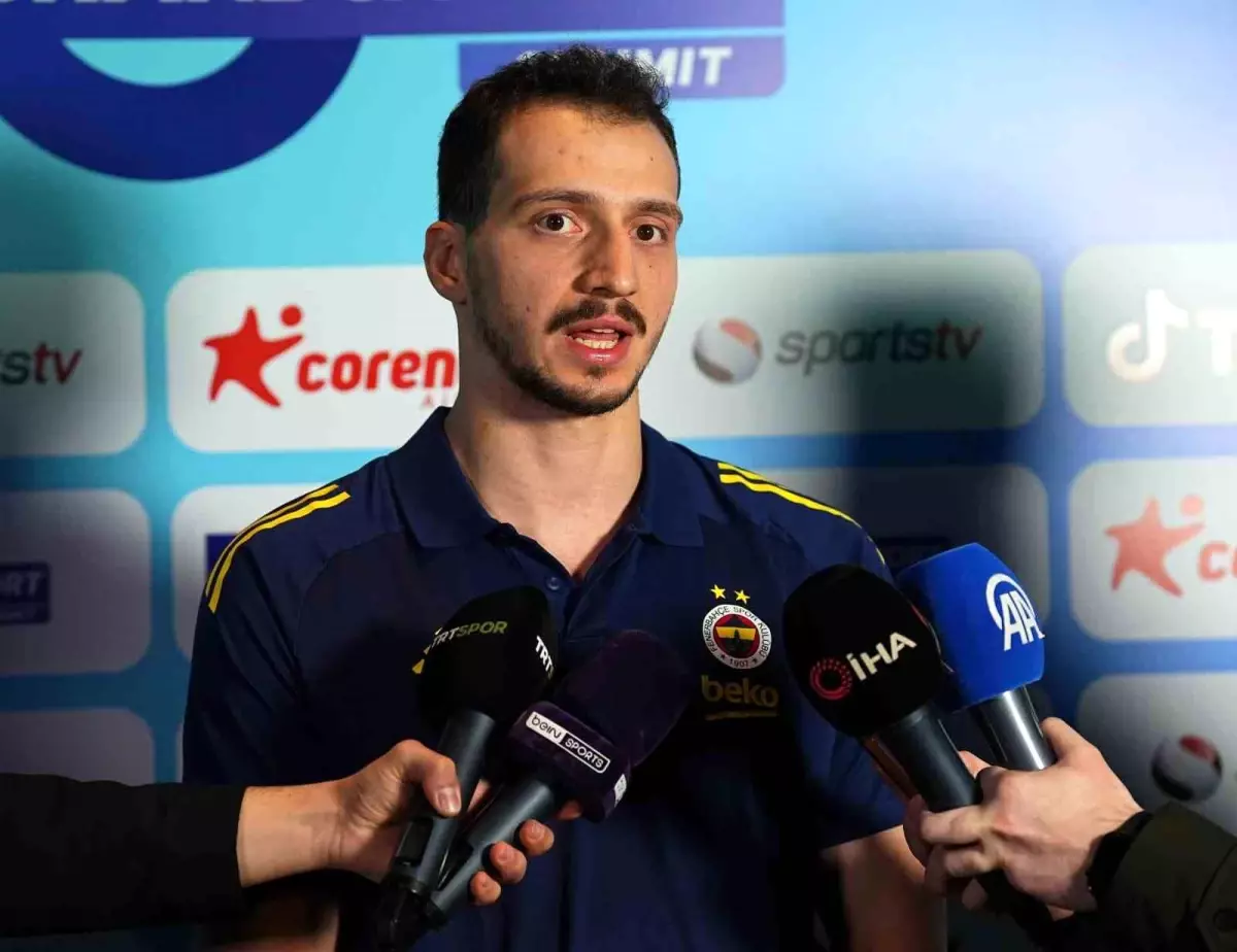 Fenerbahçe Kupaları Hedefliyor