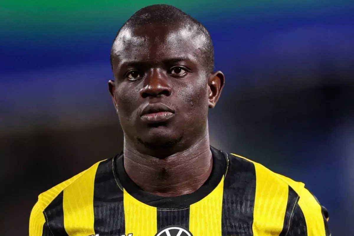 Fenerbahçe, N’Golo Kante’yi sağlık kontrollerinden geçirdi