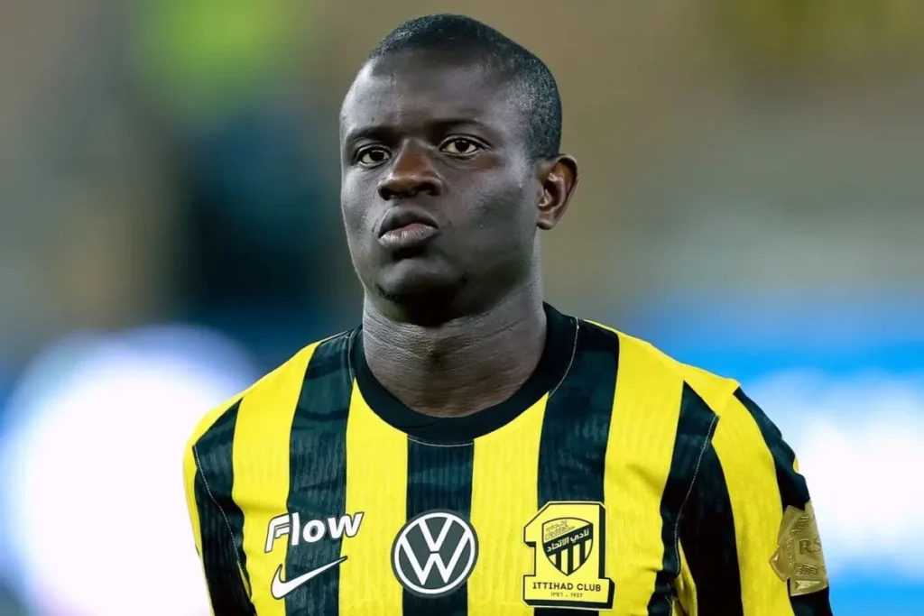 Fenerbahçe’de oynamak isteyen N’Golo Kante’den flaş hareket