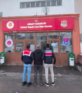 Firari Hükümlü Hakkari’de Yakalandı