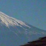 Fuji Dağı üzerinde ateş topu: Meteor görsel şölen oluşturdu