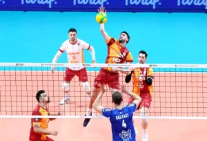 Galatasaray, Halkbank’ı 3-1 Yendi