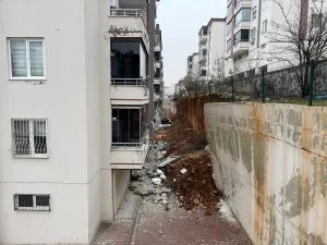 Gaziantep’te İstinat Duvarı Çöktü