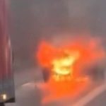 Gaziantep’te seyir halindeki araç alev alev yandı