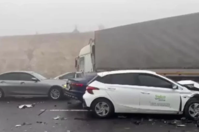 Gaziantep’te zincirleme trafik kazası: Ölü ve yaralılar var