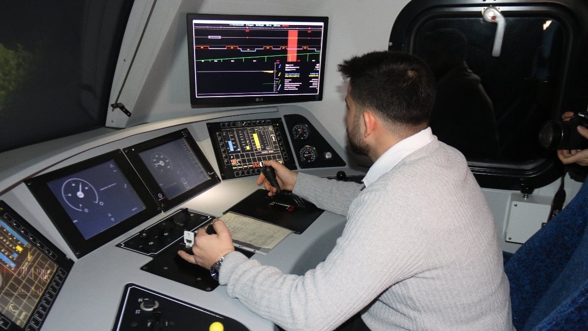 Geleceğin makinistleri Eskişehir’de yetişiyor