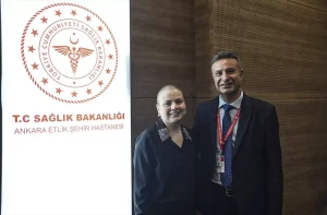 Genç Kadın Meme Kanserini Yendi