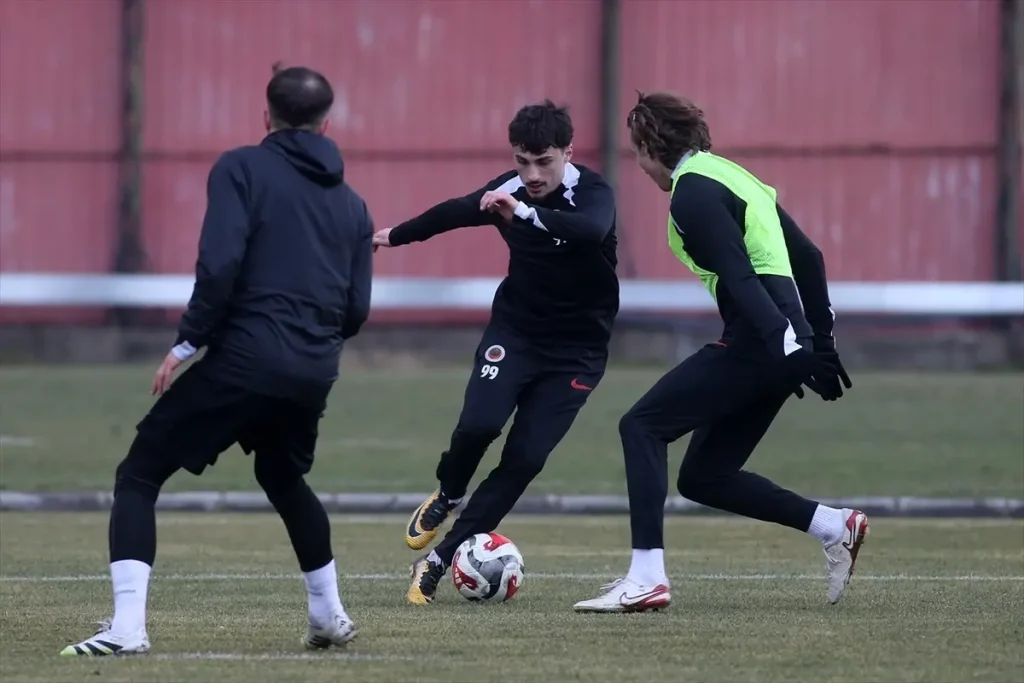 Gençlerbirliği Maç Hazırlıklarına Devam Ediyor