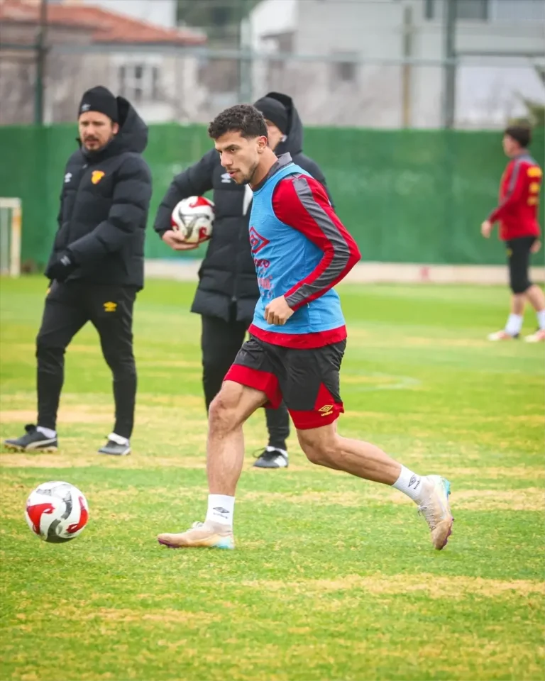 Göztepe, Karagümrük Maçına Hazırlanıyor