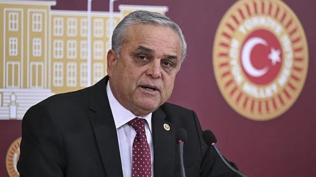 Hasan Ufuk Çakır emeklilerden özür diledi