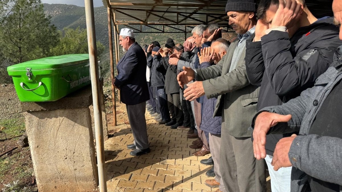 Hatay’da soba zehirlenmesi sonucu baba ile kızı hayatını kaybetti