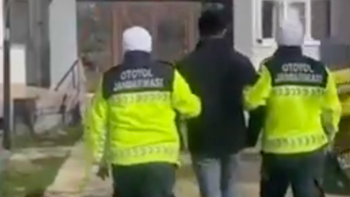 Hatay’da trafikte can güvenliğini tehlikeye atan sürücü yakalandı: Gereği yapıldı