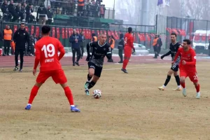 Iğdır FK ve Manisa FK 0-0 Berabere Kaldı