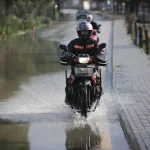İncirliova’da Sağanak Yağış Hayatı Olumsuz Etkiledi