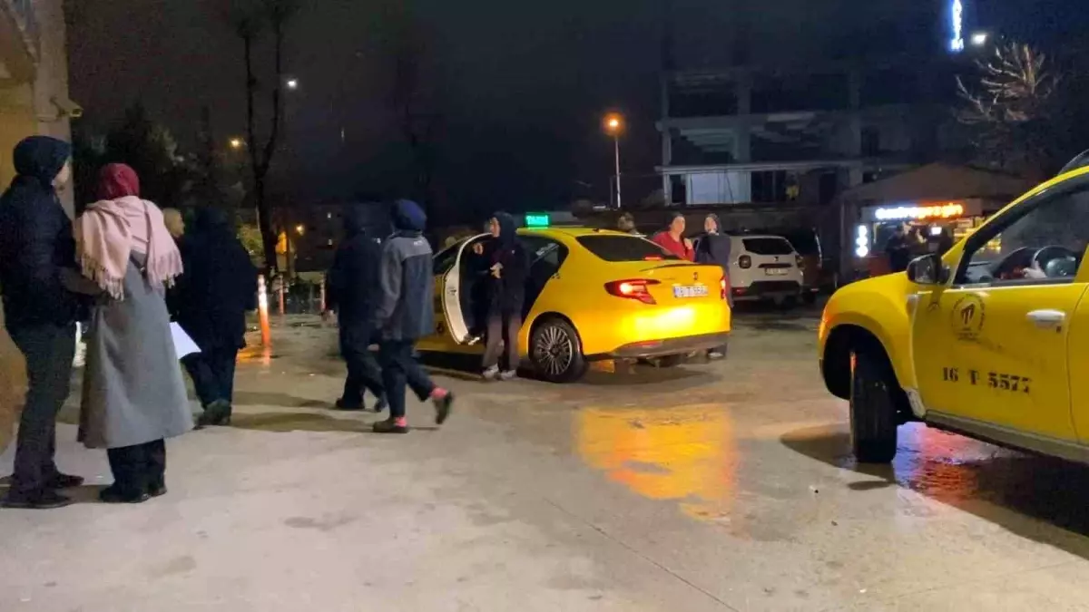 İnegöl’de İşçiler Gıda Zehirlenmesi Şüphesiyle Hastaneye Kaldırıldı