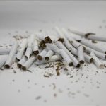 İngiltere’de özel araçlarda sigara yasağı hazırlığı