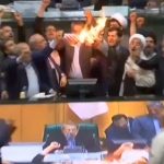 İran’da vekiller parlamentoda ABD bayrağı yaktı