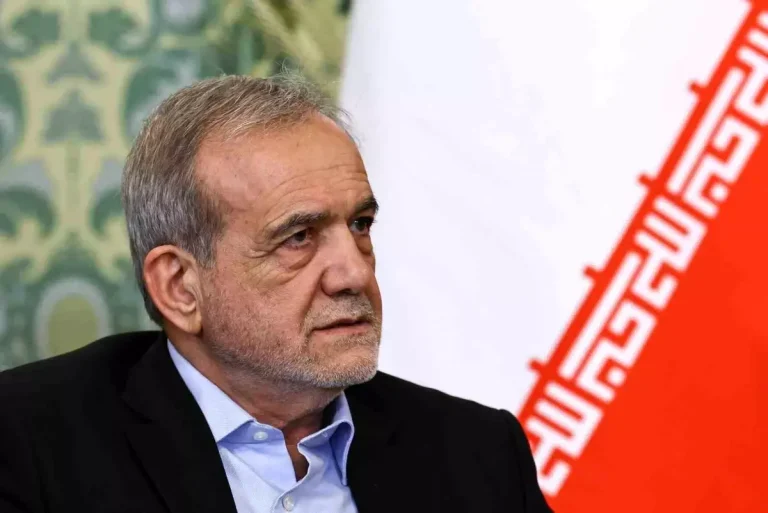 İran’dan ABD’ye Diplomasi Çağrısı