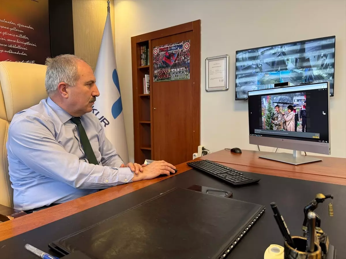 İŞKUR Müdürü Okan Şentürk, ‘Yılın Kareleri’ Oylamasına Katıldı