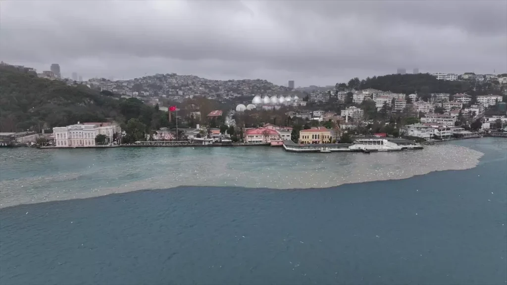 İstanbul Boğazı’nda Kirlilik