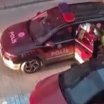 İstanbul’da film gibi kovalamaca: Polisten kaçıp park halindeki araçlara çarptılar