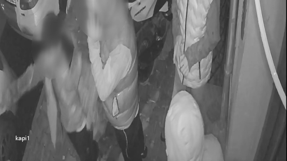 İstanbul’da işten eve dönerken çocukların saldırısına uğradı: Ölümle tehdit ettiler