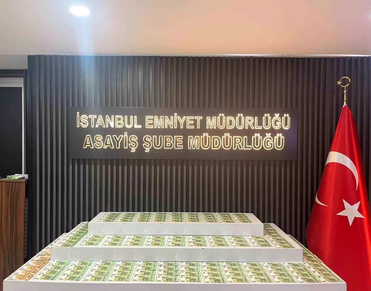 İstanbul’da Rus Turistten 25 Bin Euro Çalan Şüpheliler Yakalandı