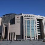 İstanbul’daki uyuşturucu soruşturmasında gözaltına alınan 21 şüpheli adliyeye sevk edildi