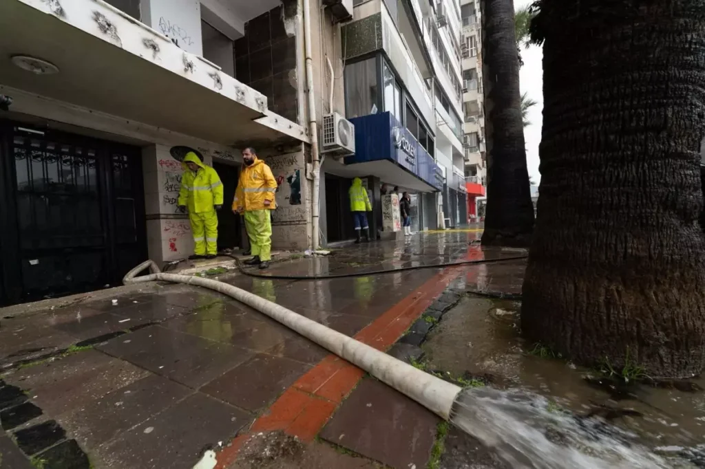 İzmir’de Ocak Yağışları Rekor Kırdı