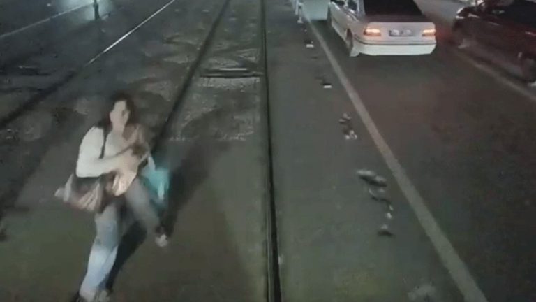 İzmir’de tramvay kazasında yaralanan Birgül Can’ın avukatından belediyeye sert tepki