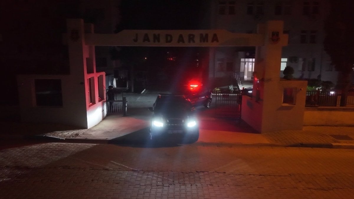 İzmir’de yolsuzluk operasyonu