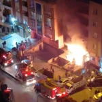 Kağıthane’de yangında mahalleliyi ıslık çalarak uyandırdı: Yangın var aşağı inin