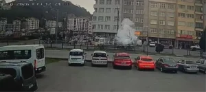 Kamyon Tüpü Patladı, Otobüse Düştü