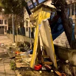 Kamyonet Taksi Durağına Daldı