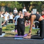 Karşıyaka Belediyesi’nden 14 Şubat’a özel yoga etkinliği