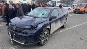 Kars’ta otomobilin çarptığı adam kalp masajına rağmen hayata tutunamadı