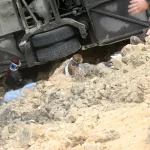 Katliam otobüsünden sağ kurtulanlar o anları anlattı: İnsanlar düşmeye başladı, tutamadım