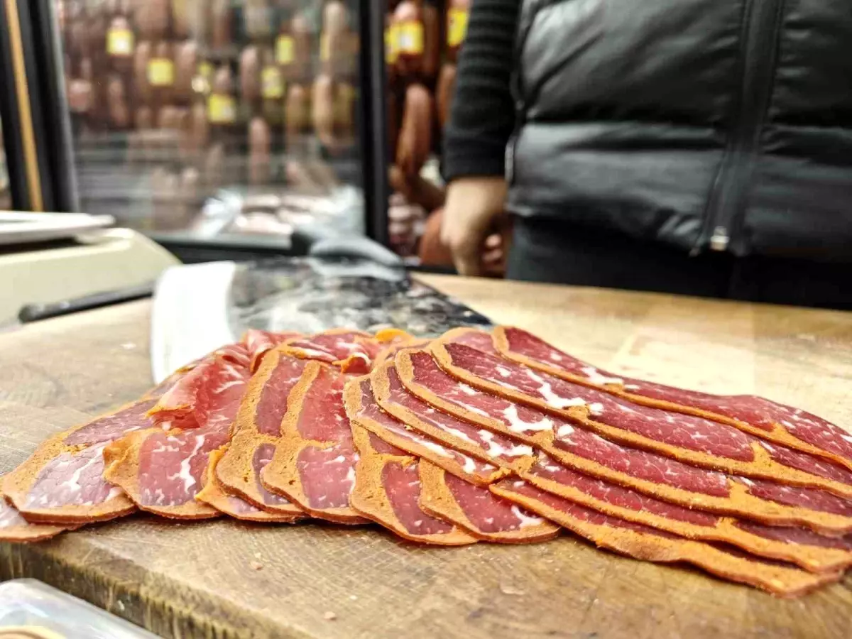 Kayseri’de Ramazan İçin Pastırma ve Sucuk Fiyatları