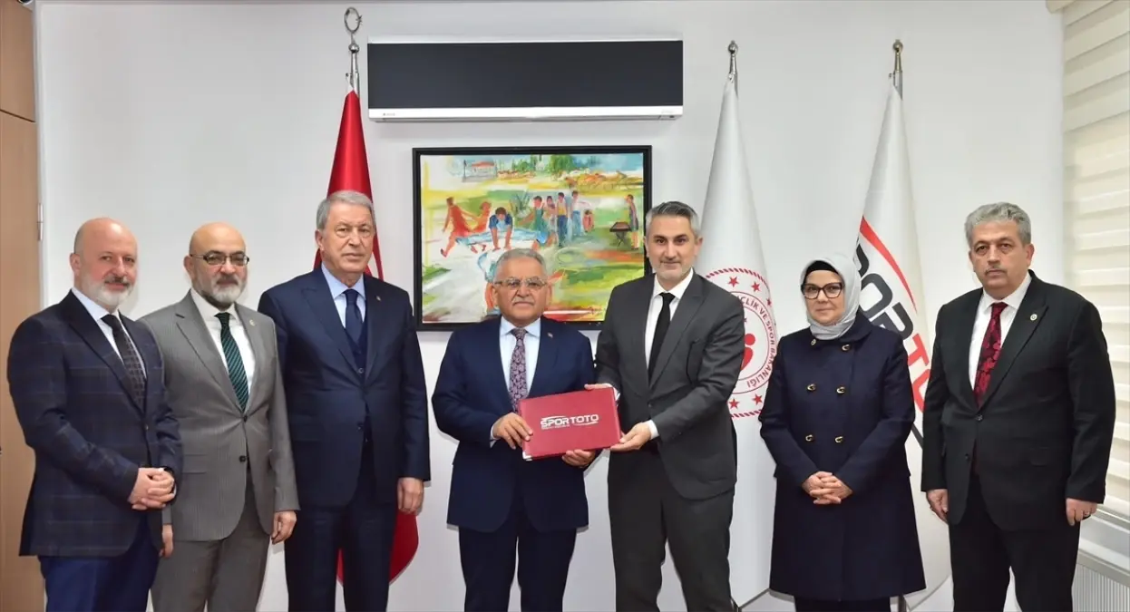 Kayseri’de Spor Yatırımları Protokolü İmzalandı