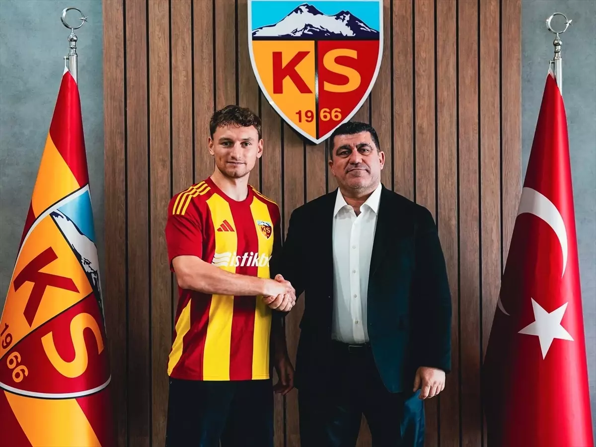 Kayserispor Fedor Chalov’u Transfer Etti
