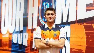 Kazımcan Karataş, Başakşehir’de ilk maçına çıktı