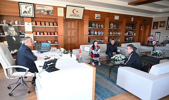 Kemer Belediyesi karate sporcusundan büyük başarı