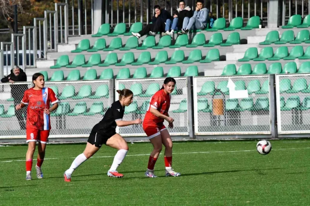 Kılıçaslan Yıldızspor, Düzce’yi 3-2 Yendi