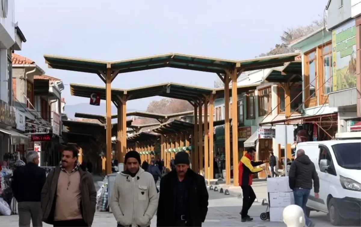 Kırşehir Esnafı Ramazan Bereketini Bekliyor