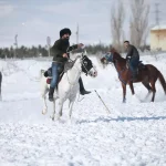 Kışın Cirit Heyecanı Kars’ta