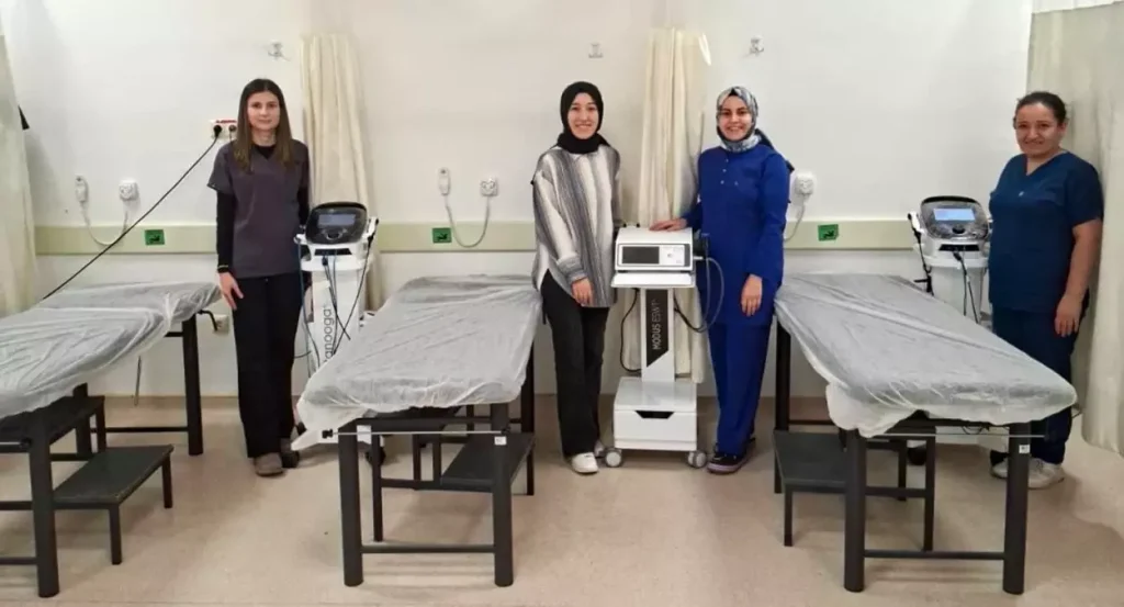 Kula Hastanesi’nde Fizik Tedavi Servisi Kuruldu
